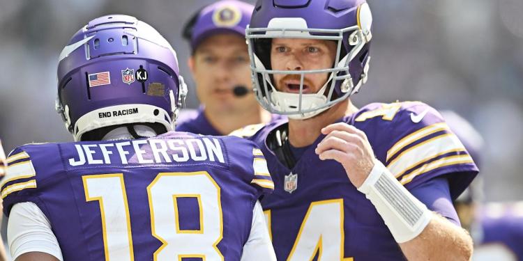 NFL scores, live updates: Vikings host Packers in massive NFC North showdown NFL scores, live updates: Vikings host Packers in massive NFC North showdown