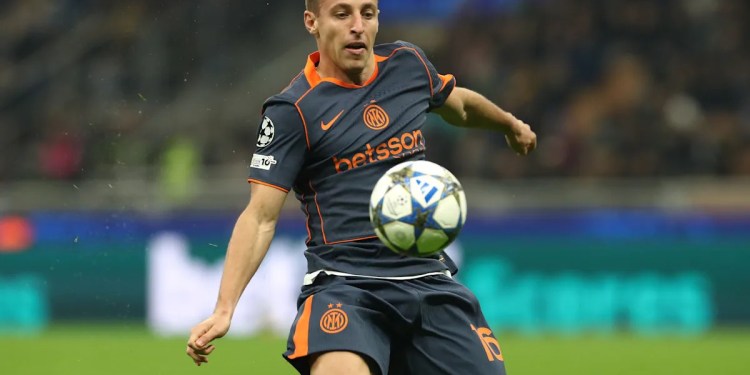Inter Milan Indicates Player May Remain After Recent Appearances Inter Milan Indicates Player May Remain After Recent Appearances