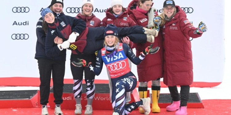 Shiffrin Wins World Cup Slalom, Demonstrates Olympic Experience Shiffrin Wins World Cup Slalom, Demonstrates Olympic Experience