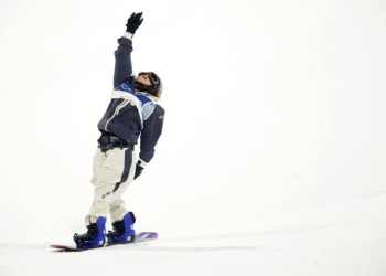 Murase wins Olympic gold in Big Air snowboarding for Japan Murase wins Olympic gold in Big Air snowboarding for Japan