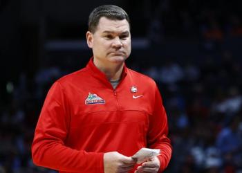 Tommy Lloyd Avoids Question on Darryn Peterson After Kansas Upset Tommy Lloyd Avoids Question on Darryn Peterson After Kansas Upset