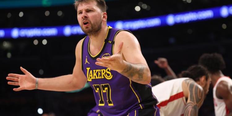 ESPN Analyst Critiques Lakers Following Recent Loss ESPN Analyst Critiques Lakers Following Recent Loss