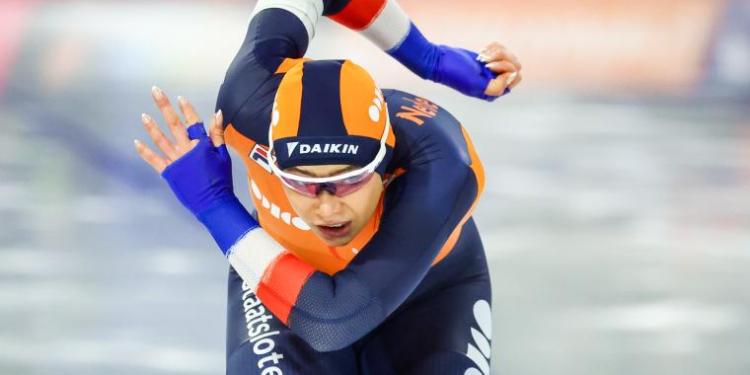 Jutta Leerdam, Erin Jackson Race Results in 1000m Speed Skating
Milan 2026 Olympics Live Updates Jutta Leerdam, Erin Jackson Race Results in 1000m Speed Skating
Milan 2026 Olympics Live Updates