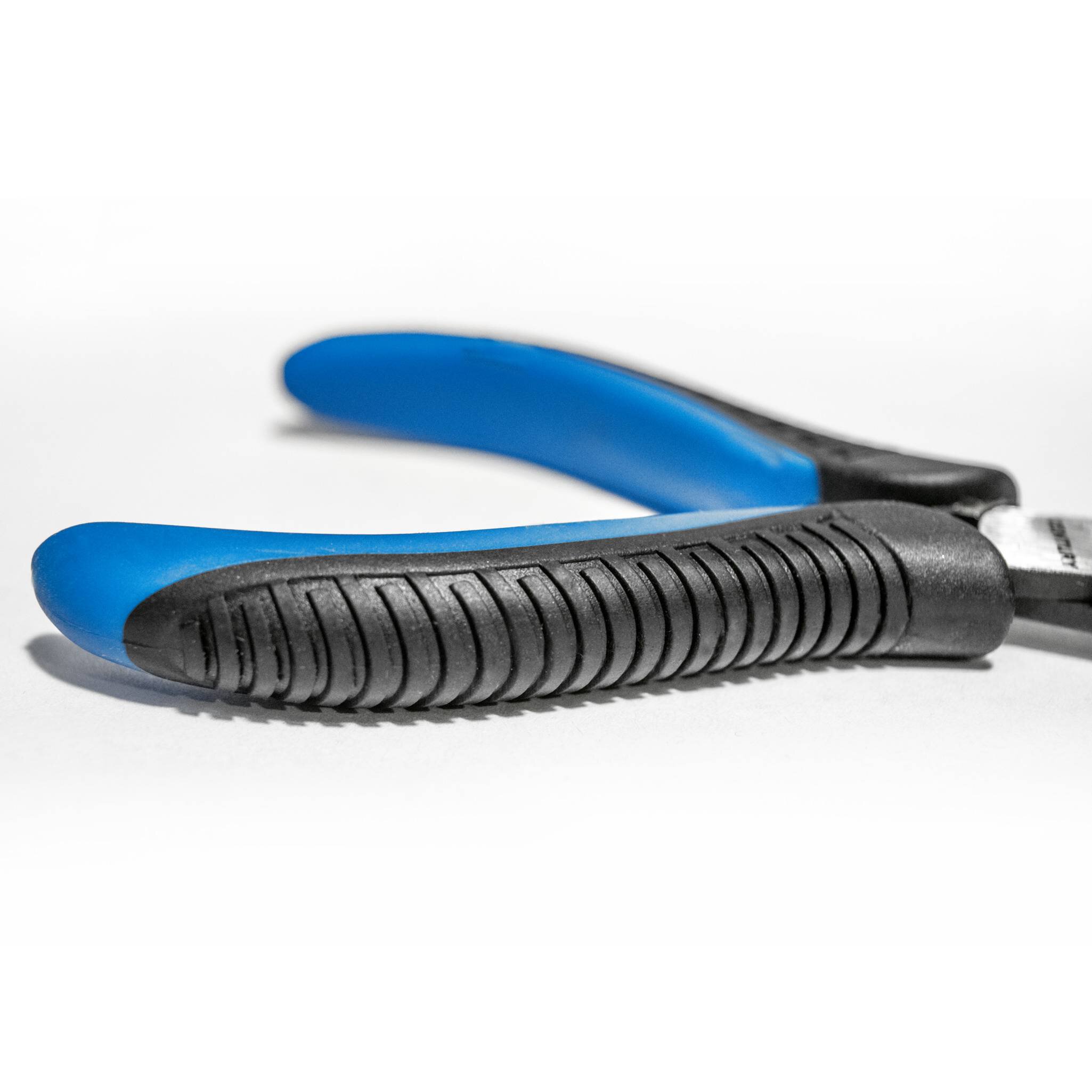 Bent Nose Pliers