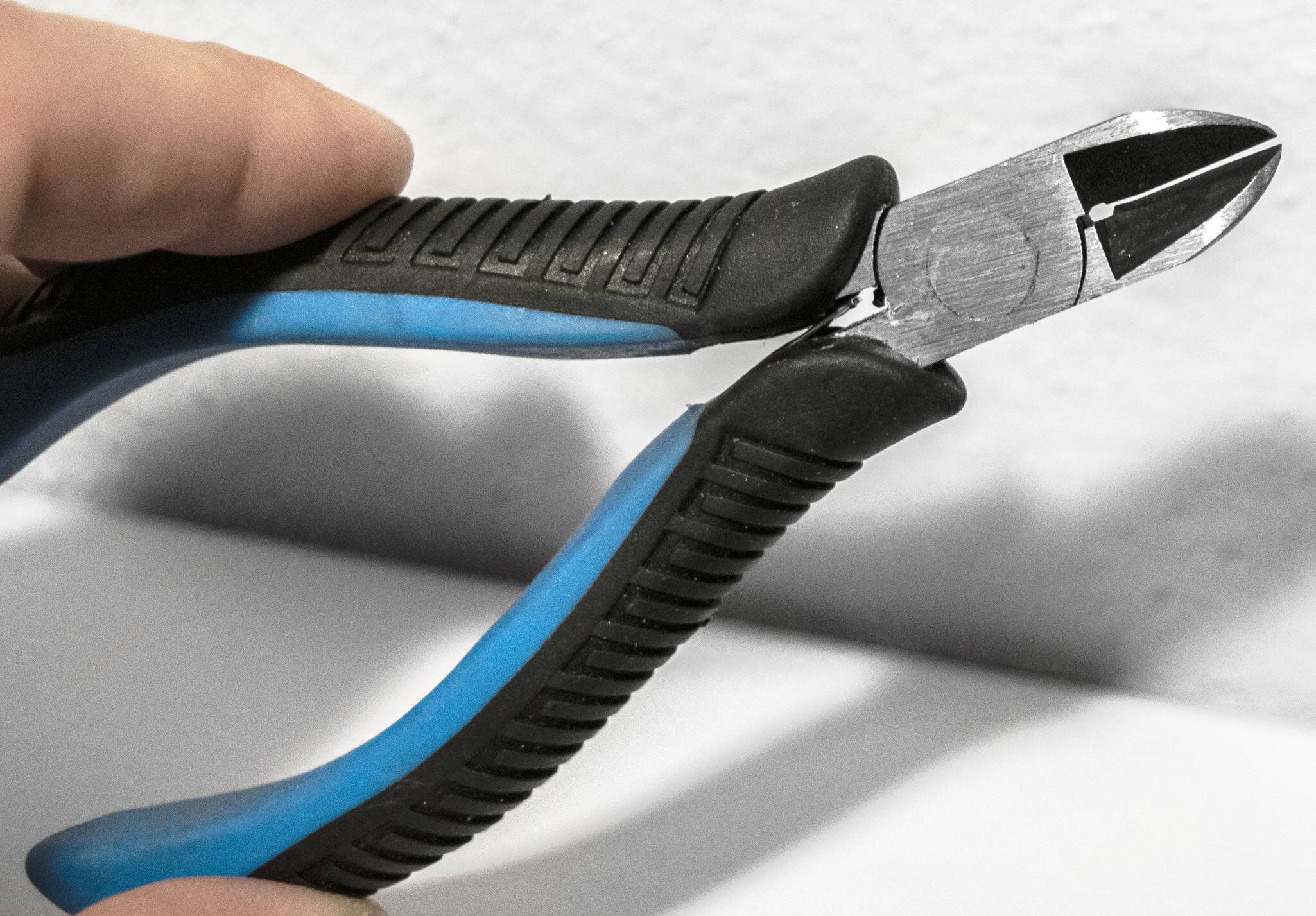 Diagonal Nose Pliers