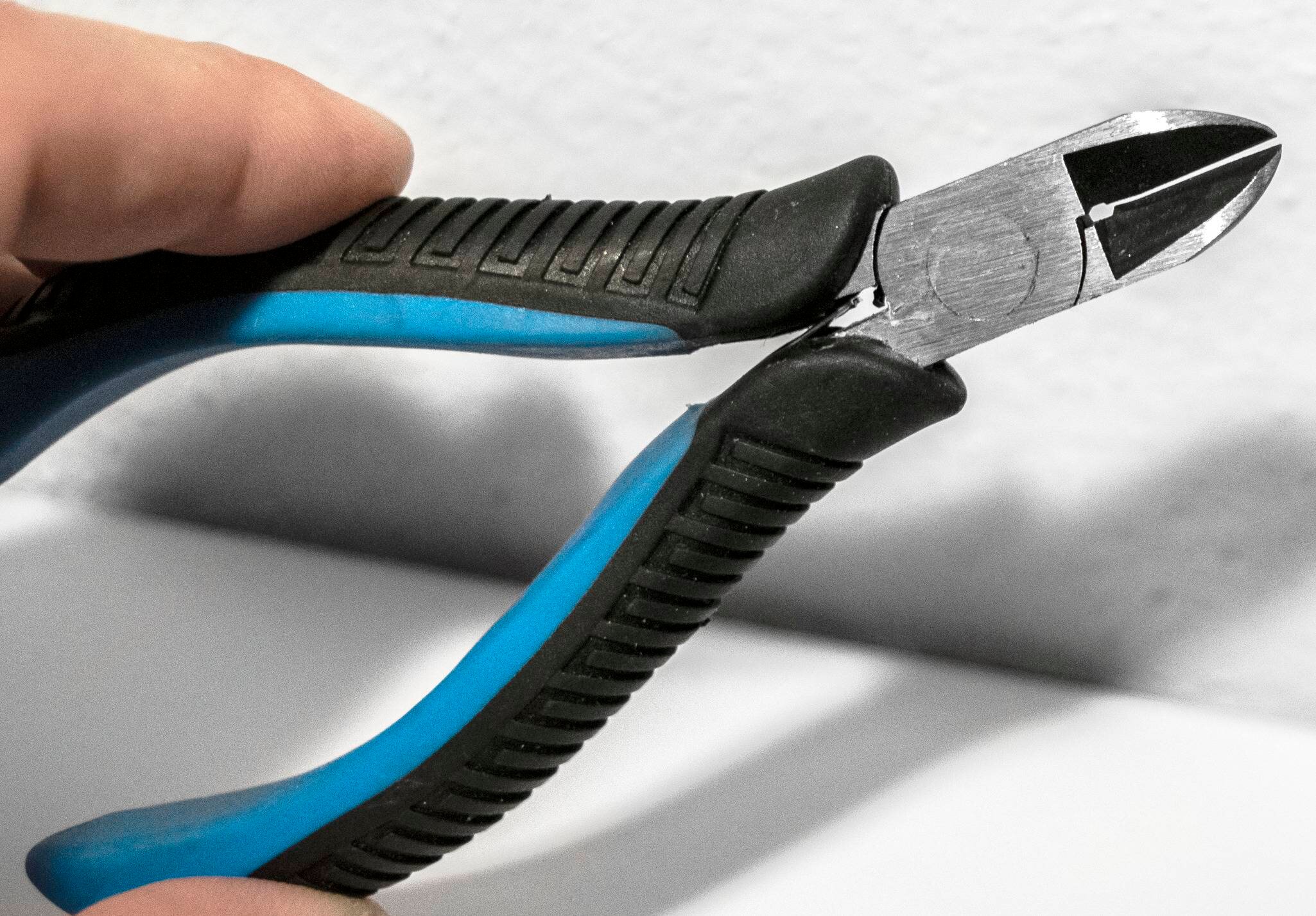 Diagonal Nose Pliers