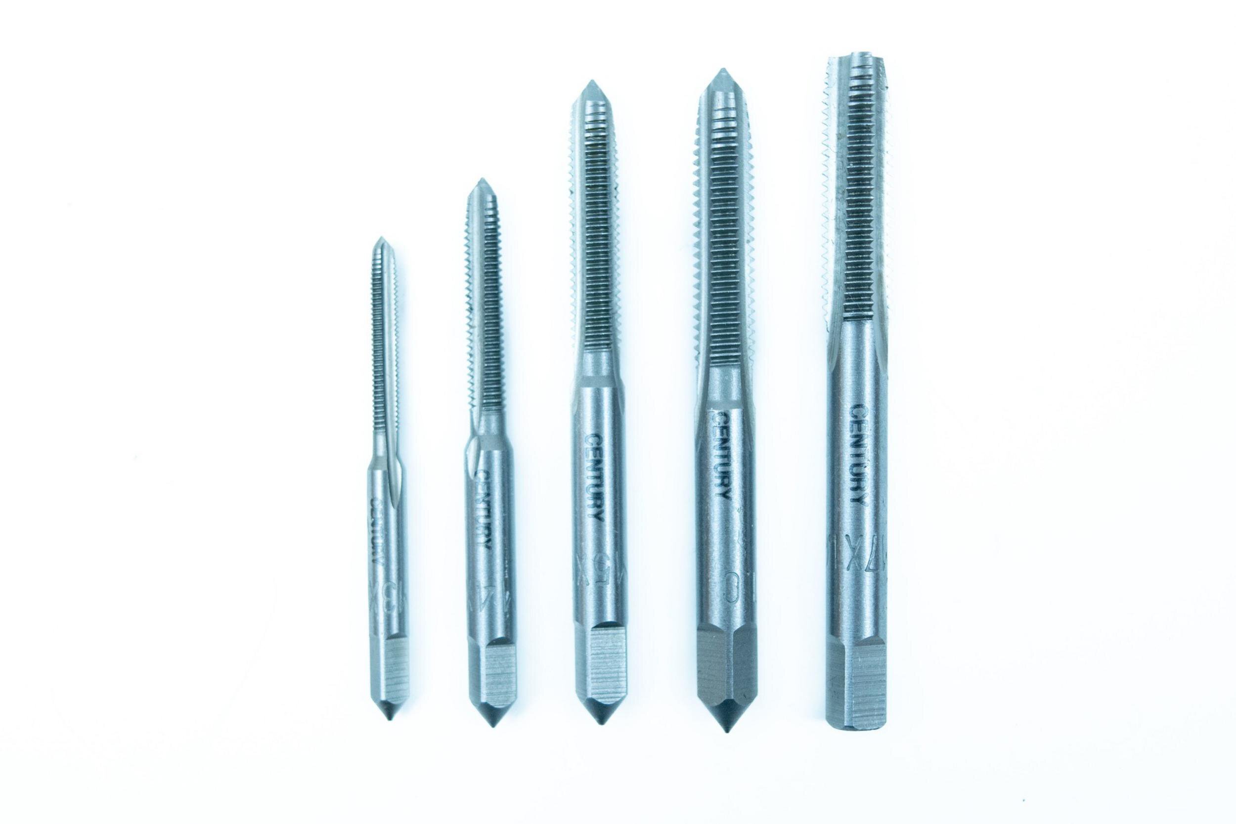 12 Piece Metric Tap & Die Set