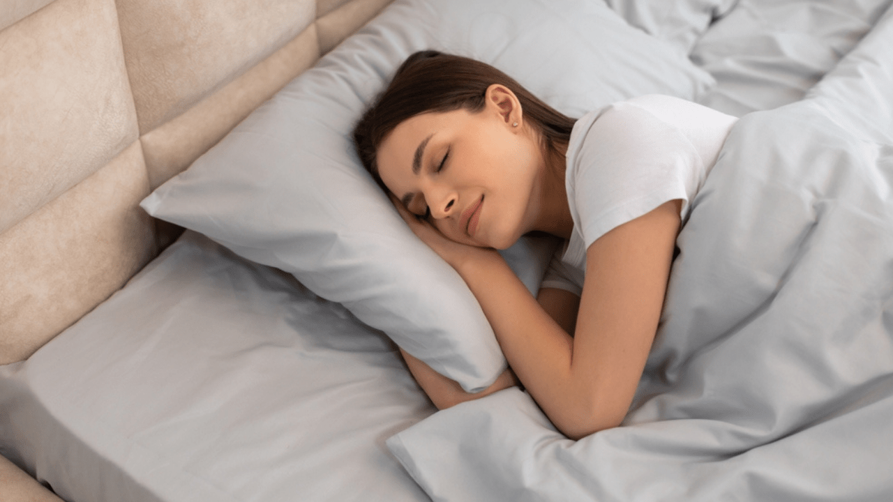 14 Sleep Habits That Make Nights Feel Calmer 14 Sleep Habits That Make Nights Feel Calmer