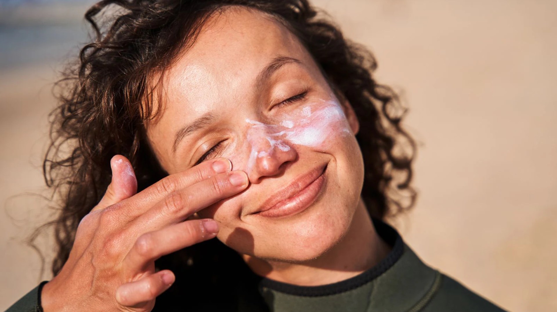 8 water-resistant sunscreens to stay protected in rain and humidity 8 water-resistant sunscreens to stay protected in rain and humidity