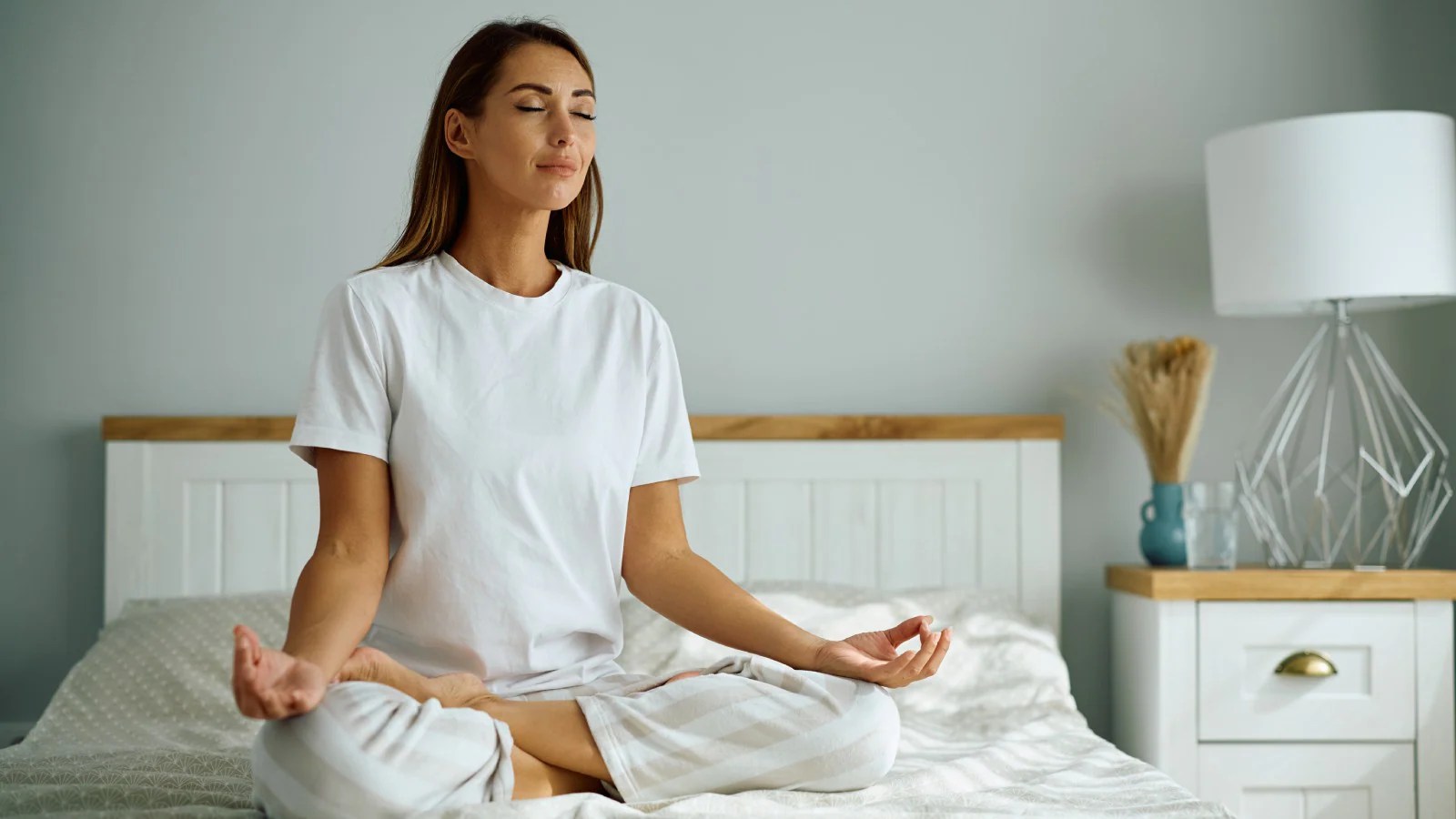 Not able to sleep at night? 10 yoga poses to unwind and relax before bed Not able to sleep at night? 10 yoga poses to unwind and relax before bed