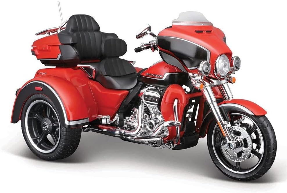 Maisto 1:12 Harley Davidson 2021 CVO Tri Glide Maisto 1:12 Harley Davidson 2021 CVO Tri Glide