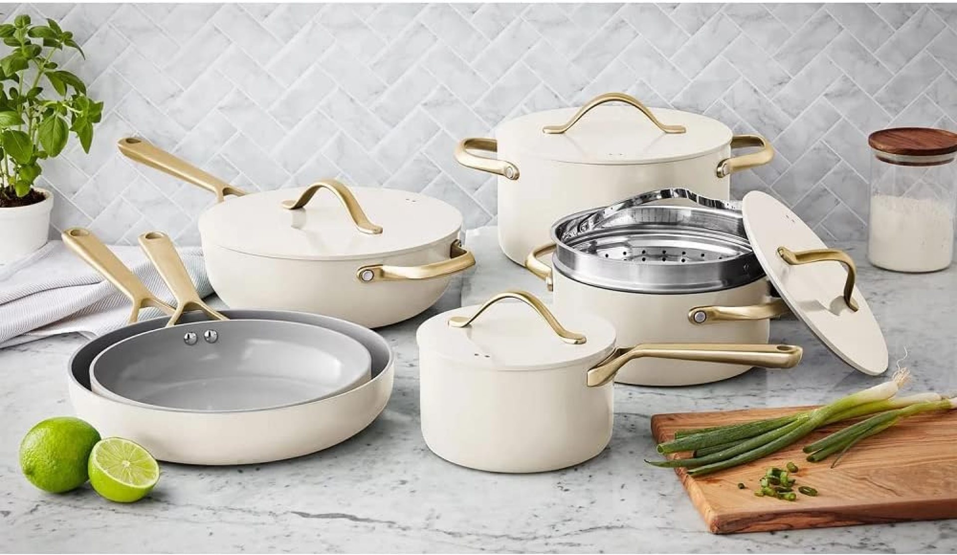 Member’s Mark MEMBER’S 11-Piece Modern Ceramic Cookware Set In Cream 2x3x6 Member’s Mark MEMBER’S 11-Piece Modern Ceramic Cookware Set In Cream 2x3x6