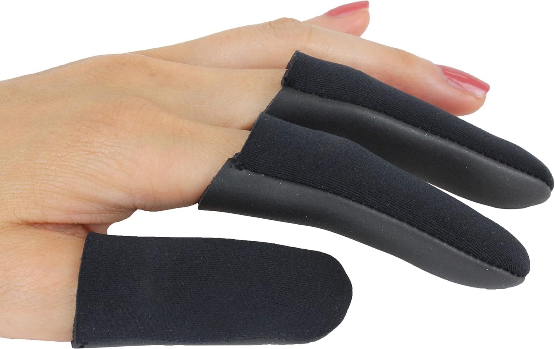 JATAI Heat Shield, Professional High Heat Resistant Finger Protection Guards for Curling & Flat Irons, Wands, Blow Dryers (M/L – Thumb Wider Than 3/4″ (2cm), Black, 3 Count JATAI Heat Shield, Professional High Heat Resistant Finger Protection Guards for Curling & Flat Irons, Wands, Blow Dryers (M/L – Thumb Wider Than 3/4″ (2cm), Black, 3 Count