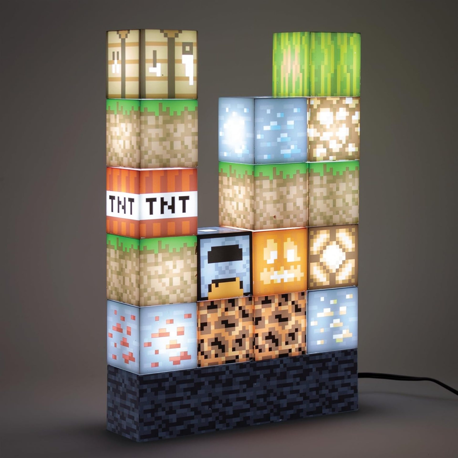 Paladone Minecraft Building Block Night Light – Officially Licensed LED Lamp for Boys’ Bedrooms, Gaming Decor & Gifts – Fun Minecraft Room Accessory Paladone Minecraft Building Block Night Light – Officially Licensed LED Lamp for Boys’ Bedrooms, Gaming Decor & Gifts – Fun Minecraft Room Accessory