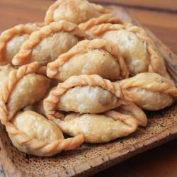 Resep Sumpia Abon: Sajian Gurih dan Renyah Resep Sumpia Abon: Sajian Gurih dan Renyah