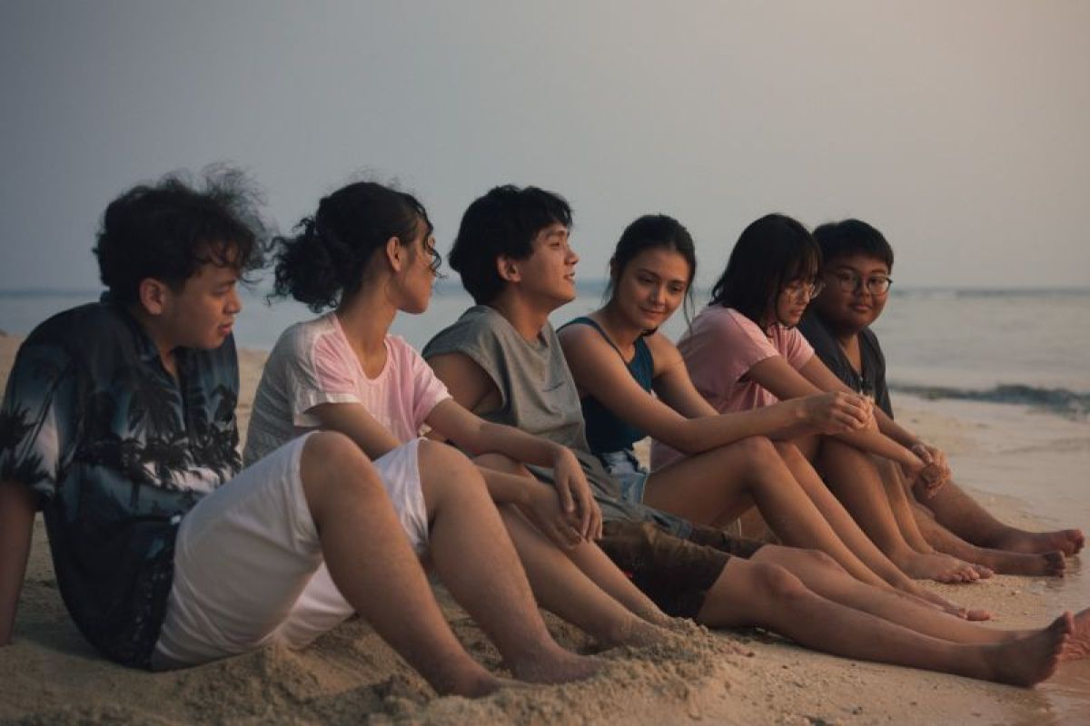 Film “1 Kakak 7 Ponakan” ditayangkan di bioskop mulai 23 Januari 2025 Film “1 Kakak 7 Ponakan” ditayangkan di bioskop mulai 23 Januari 2025