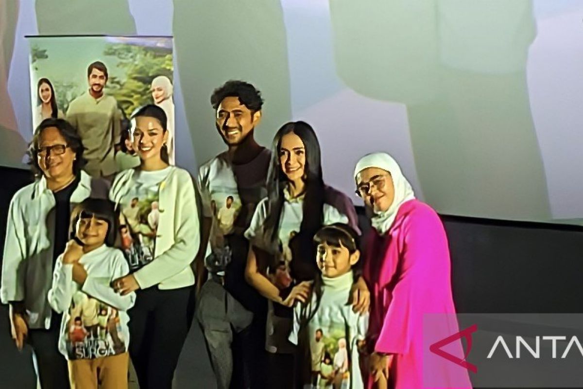Agla Artalidia kasih perspektif ikhlas dimadu di “Pintu-Pintu Surga” Agla Artalidia kasih perspektif ikhlas dimadu di “Pintu-Pintu Surga”