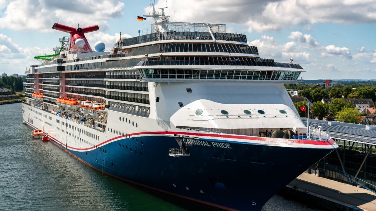 Carnival Pride's current cruise from Baltimore was delayed by both weather and IT issues. Shutterstock.com / PIXAS