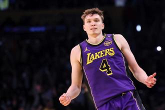 Lakers’ Dalton Knecht drops 37 factors, ties NBA rookie report with 9 3-pointers Lakers’ Dalton Knecht drops 37 factors, ties NBA rookie report with 9 3-pointers