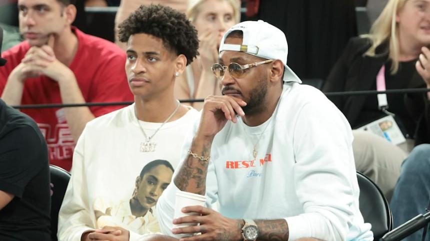 Kiyan Anthony following his father Carmelo’s path, commits to play at Syracuse Kiyan Anthony following his father Carmelo’s path, commits to play at Syracuse
