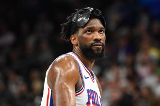 76ers' Joel Embiid out 7 to 10 more days after increased swelling in left knee 76ers' Joel Embiid out 7 to 10 more days after increased swelling in left knee
