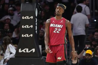 NBA trade deadline live updates: Jimmy Butler market remains fluid after Luka Dončić shocker, De'Aaron Fox to Spurs NBA trade deadline live updates: Jimmy Butler market remains fluid after Luka Dončić shocker, De'Aaron Fox to Spurs