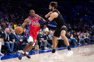 76ers surprise NBA-best Cavaliers, hitting 21 3-pointers in 132-129 victory 76ers surprise NBA-best Cavaliers, hitting 21 3-pointers in 132-129 victory