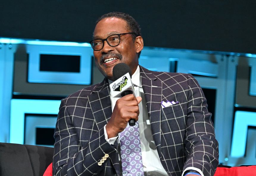 Junior Bridgeman — NBA veteran, star of Louisville Final Four team and billionaire — dies at 71 Junior Bridgeman — NBA veteran, star of Louisville Final Four team and billionaire — dies at 71