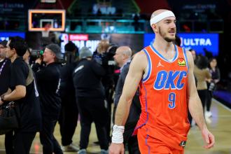 Thunder, Alex Caruso reportedly agree to 4-year,  million extension Thunder, Alex Caruso reportedly agree to 4-year,  million extension