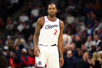 Kawhi Leonard stepping away from Clippers to be with family impacted by Los Angeles fires Kawhi Leonard stepping away from Clippers to be with family impacted by Los Angeles fires
