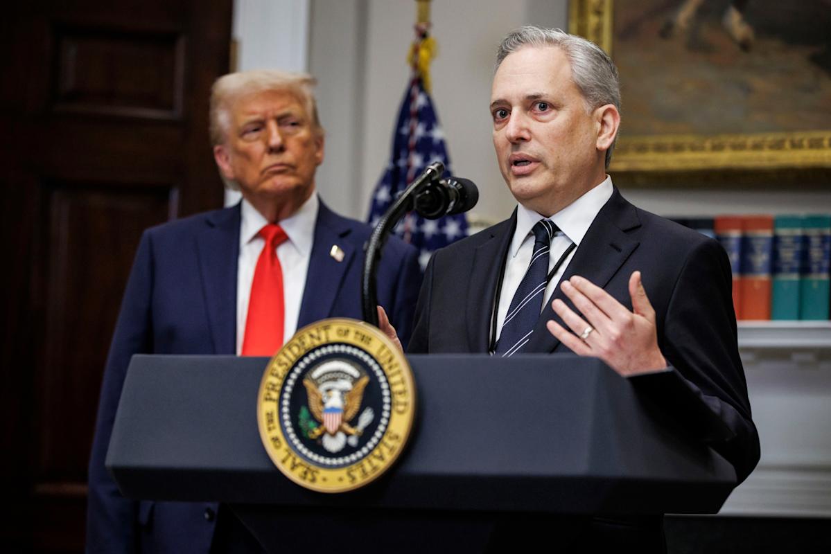 Trump Administration Rules Out AI Backstop Amid OpenAI Uproar Trump Administration Rules Out AI Backstop Amid OpenAI Uproar