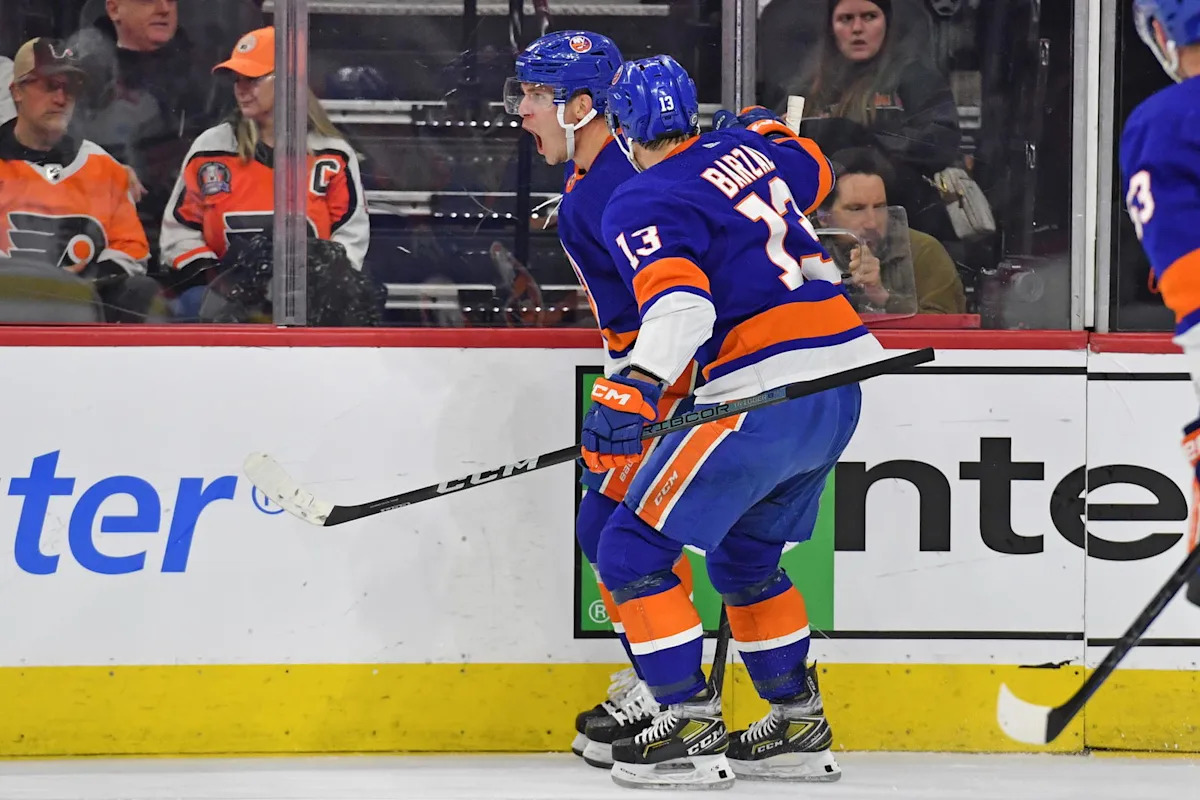Islanders Tony DeAngelo Raves About Matthew Schaefer’s Power Play Ability Islanders Tony DeAngelo Raves About Matthew Schaefer’s Power Play Ability