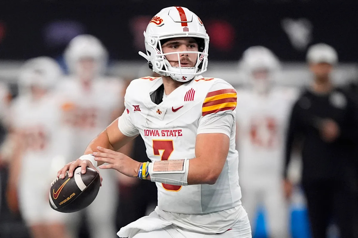 College football live scores, updates, highlights: Iowa at Iowa State, Michigan at Oklahoma and more College football live scores, updates, highlights: Iowa at Iowa State, Michigan at Oklahoma and more