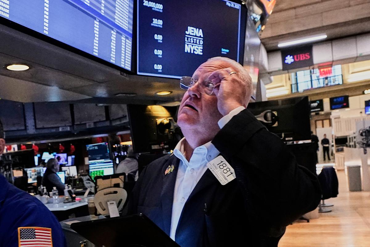 S&P 500 marks best May in 30 years as Wall Street bets on tariff relief S&P 500 marks best May in 30 years as Wall Street bets on tariff relief