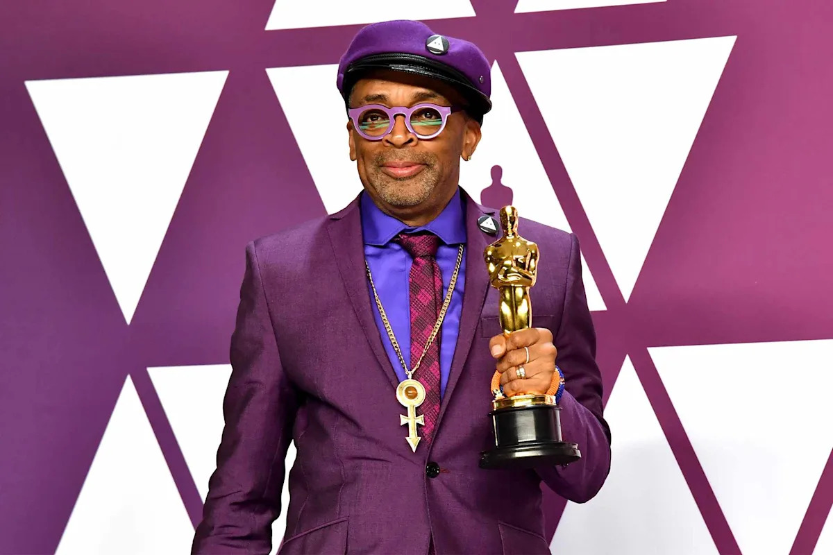 Spike Lee forgets name of movie that beat “BlacKkKlansman” at Oscars after memorably shading its Best Picture win Spike Lee forgets name of movie that beat “BlacKkKlansman” at Oscars after memorably shading its Best Picture win