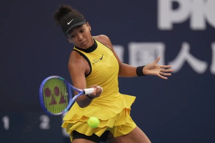 Naomi Osaka rallies to beat Leylah Fernandez at Wuhan Open Naomi Osaka rallies to beat Leylah Fernandez at Wuhan Open