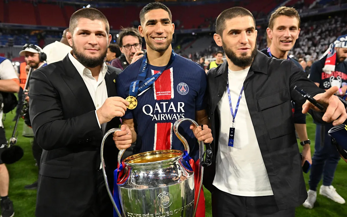 Watch: UFC fighter Khabib refuses to shake hands with Kate Scott over ‘Muslim beliefs’ Watch: UFC fighter Khabib refuses to shake hands with Kate Scott over ‘Muslim beliefs’