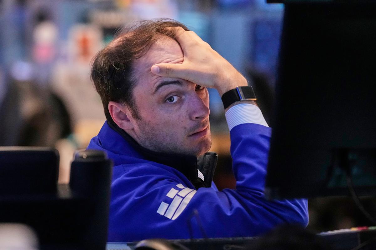 Dow, S&P 500, Nasdaq wobble as cool inflation data boosts Fed rate cut hopes Dow, S&P 500, Nasdaq wobble as cool inflation data boosts Fed rate cut hopes