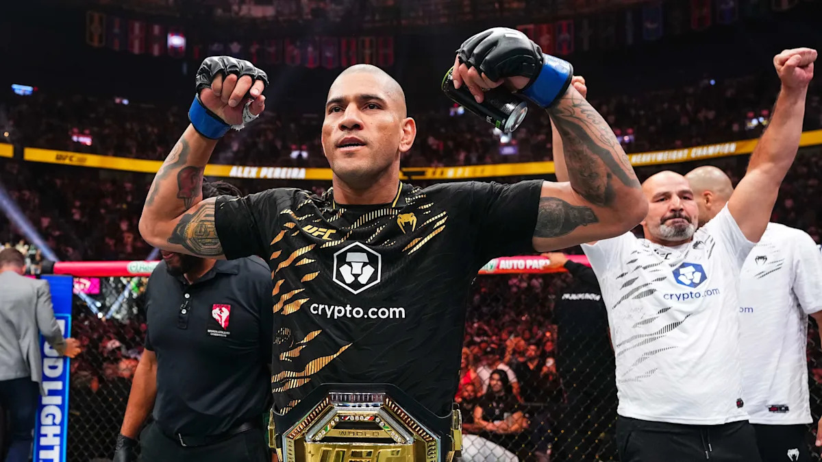 ‘Best Brazilian fighter to ever exist’: Alex Pereira’s unreal KO of Magmomed Ankalaev at UFC 320 sets off MMA world ‘Best Brazilian fighter to ever exist’: Alex Pereira’s unreal KO of Magmomed Ankalaev at UFC 320 sets off MMA world