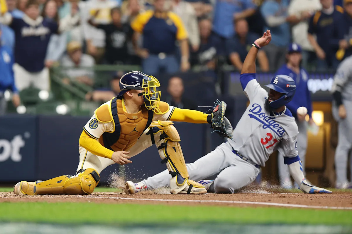 TNT’s Brian Anderson, Dodgers baserunners and official scorers were all perplexed by Brewers’ remarkable double play TNT’s Brian Anderson, Dodgers baserunners and official scorers were all perplexed by Brewers’ remarkable double play