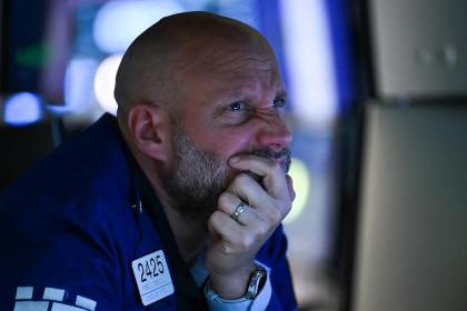 S&P 500 hits 6,000 as Tesla rebounds amid Trump-Musk feud cooldown S&P 500 hits 6,000 as Tesla rebounds amid Trump-Musk feud cooldown