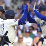 Muncy hits 2 homers, Dodgers crush Yankees 18-2 Muncy hits 2 homers, Dodgers crush Yankees 18-2