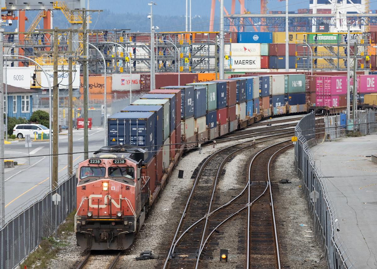Canada’s economy charged ahead in the first quarter of 2025 as exporters sought to get ahead of tariffs Canada’s economy charged ahead in the first quarter of 2025 as exporters sought to get ahead of tariffs