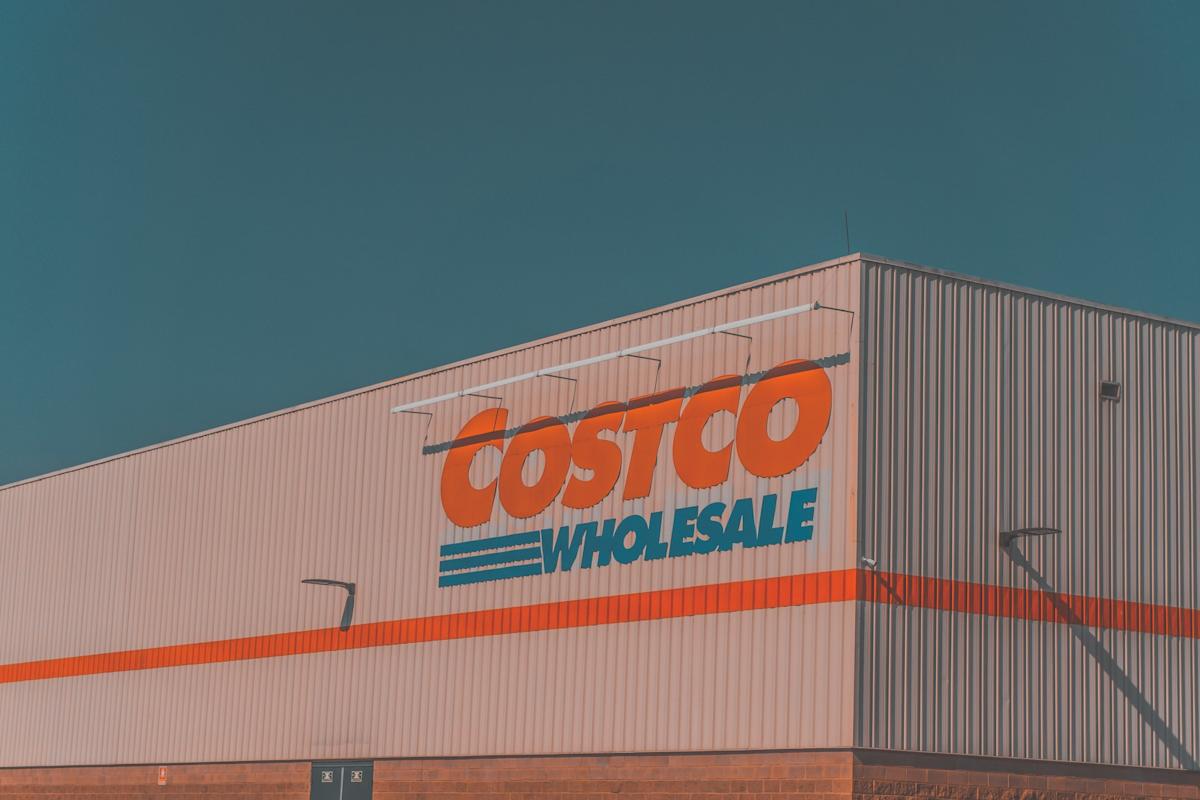 Costco’s (COST) Best-in-Class Merchandising Supports Long-Term Growth, Says UBS Costco’s (COST) Best-in-Class Merchandising Supports Long-Term Growth, Says UBS