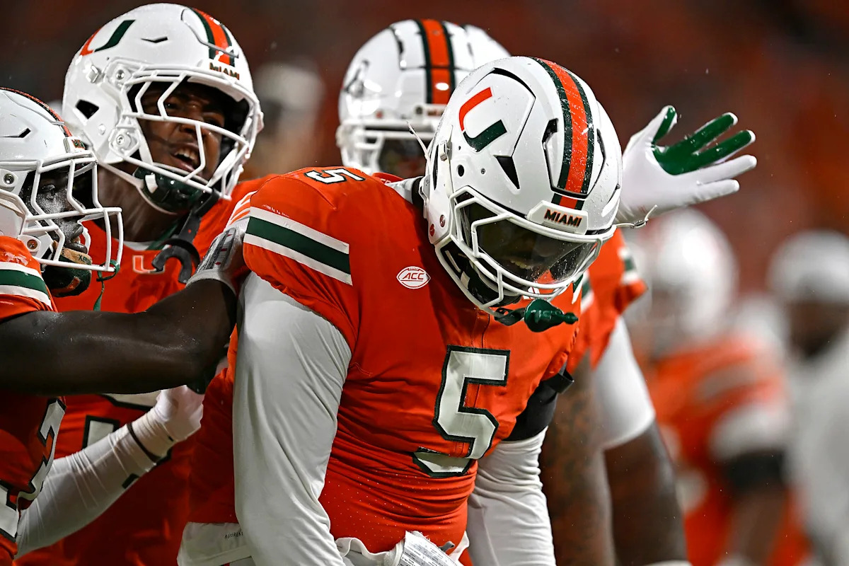 College football scores, results: Miami tops Notre Dame in last-minute thriller College football scores, results: Miami tops Notre Dame in last-minute thriller