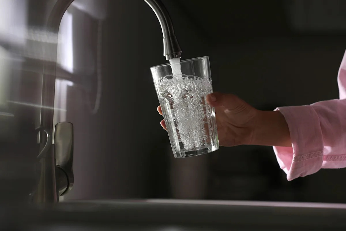 New report reveals danger lurking in millions of Americans’ drinking water: ‘A public health disaster’ New report reveals danger lurking in millions of Americans’ drinking water: ‘A public health disaster’