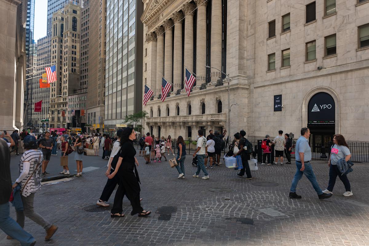 Dow, S&P 500, Nasdaq futures in holding pattern with Nvidia earnings on deck Dow, S&P 500, Nasdaq futures in holding pattern with Nvidia earnings on deck