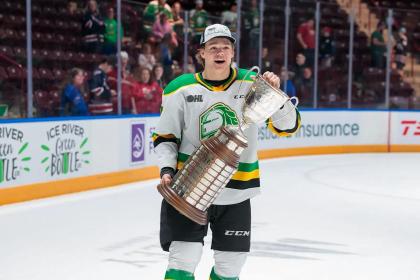 Dale Hunter Becomes Winningest Coach In Memorial Cup History Dale Hunter Becomes Winningest Coach In Memorial Cup History
