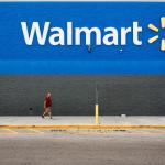 Walmart stock falls after earnings miss forecasts as US sales, 2025 outlook rise Walmart stock falls after earnings miss forecasts as US sales, 2025 outlook rise