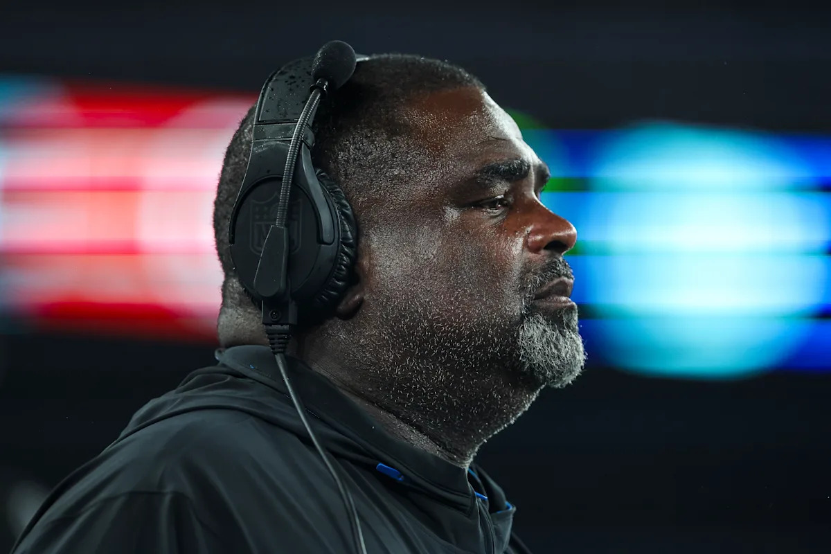 Patriots defensive coordinator Terrell Williams diagnosed with prostate cancer Patriots defensive coordinator Terrell Williams diagnosed with prostate cancer